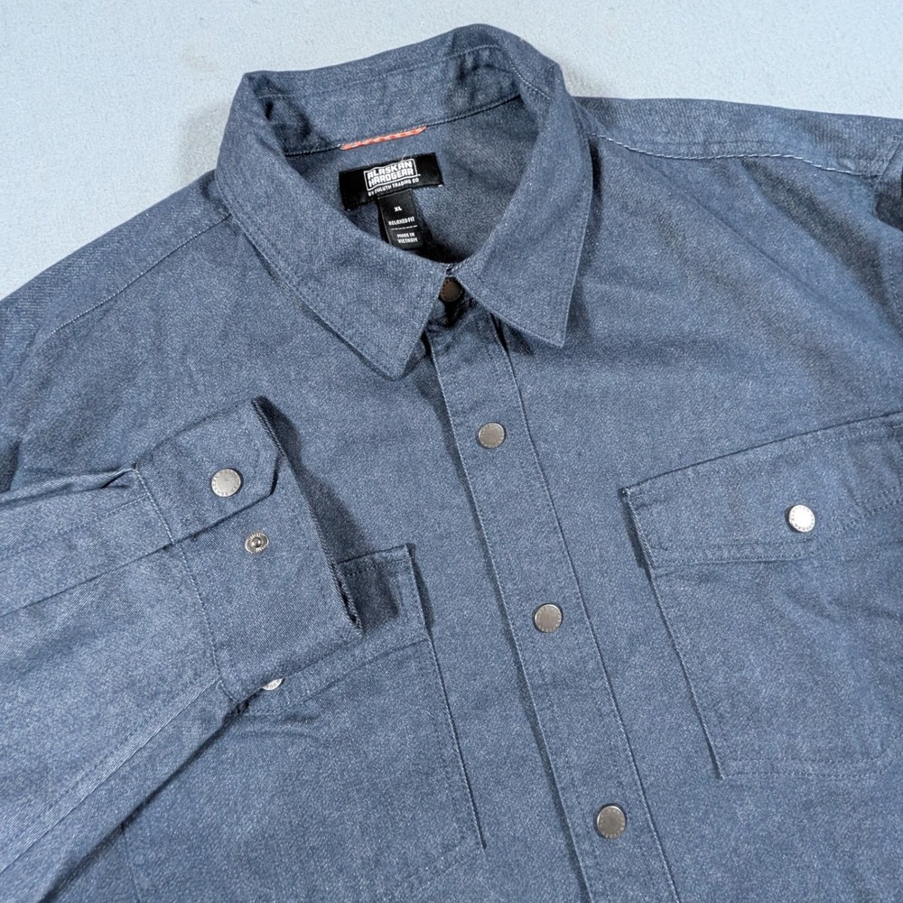 Alaskan Hardgear Duluth Trading Co Shirt Mens XL Relaxed Fit Snap Shacket